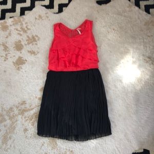 Summer/Party Lace Ruffle Pleated Dress